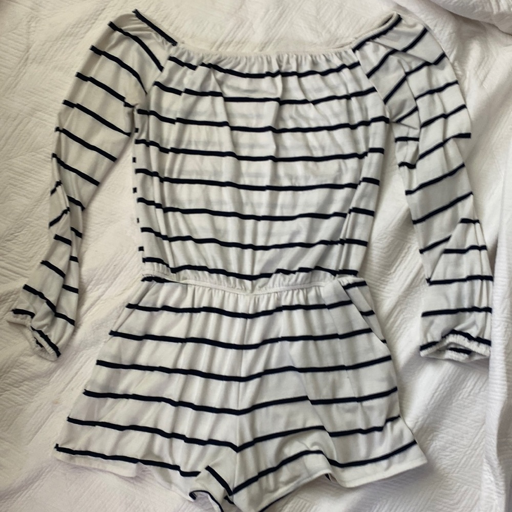 Cute Romper. Off shoulder 3/4 sleeve. Medium